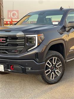 GMC Sierra